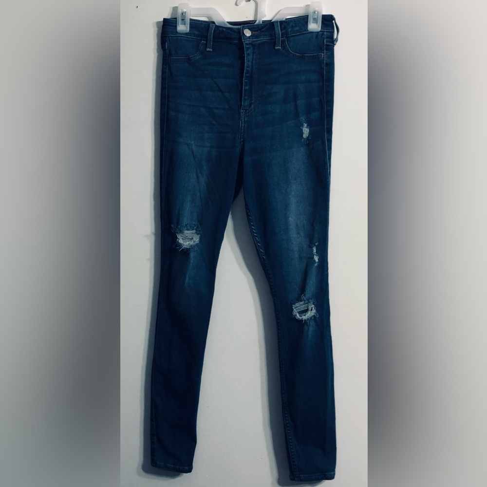 Hollister Jean Leggings ultra High Rise Advance stretchy  2 pockets. 9R W29 L28